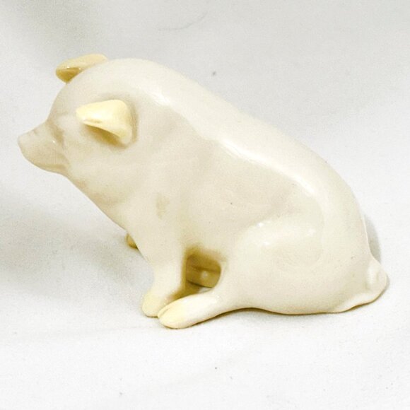 Vintage Belleek Ireland Porcelain Pig 6th Mark/3rd Green - Picture 5 of 7
